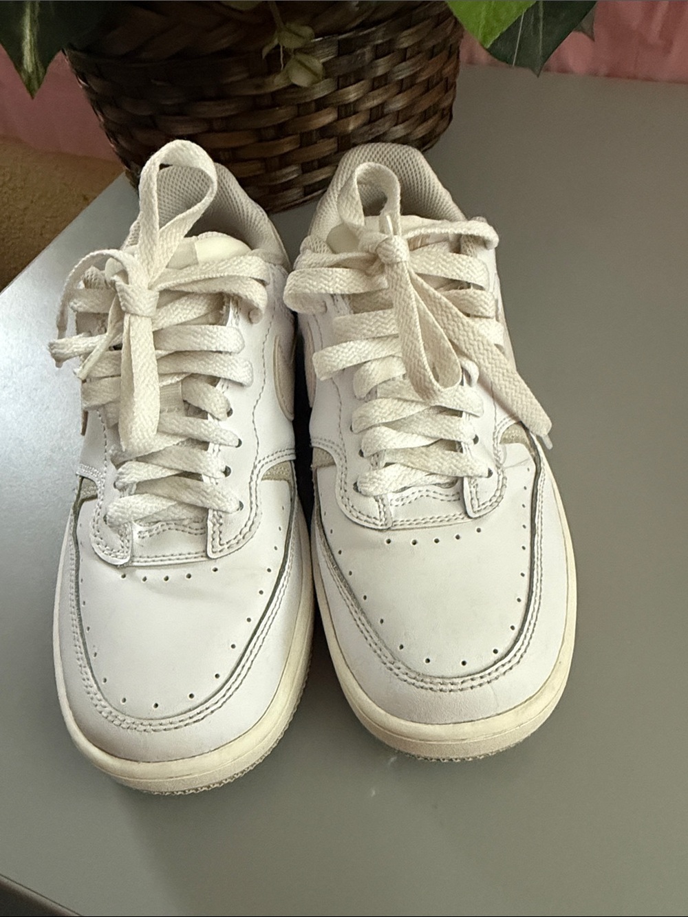 Nike Kids White Low-Top Lace-Up Sneakers